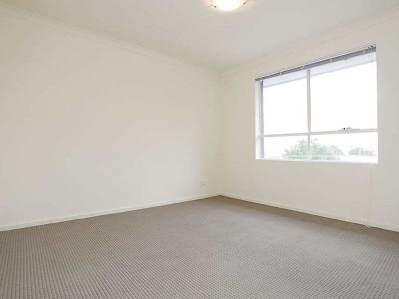 18/146 Hyde Street, Yarraville VIC 3013