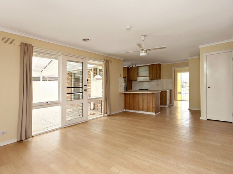 87 Concord Circuit, Albanvale VIC 3021