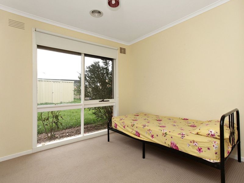 87 Concord Circuit, Albanvale VIC 3021