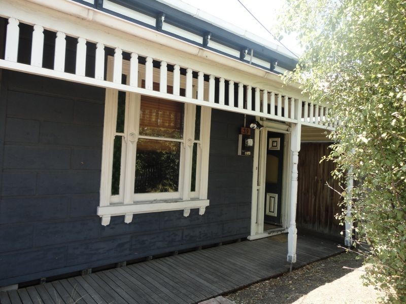39 Williamstown Road, Seddon VIC 3011