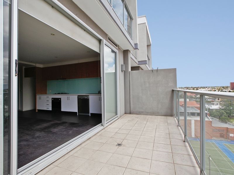 708/250 Barkly Street, Footscray VIC 3011