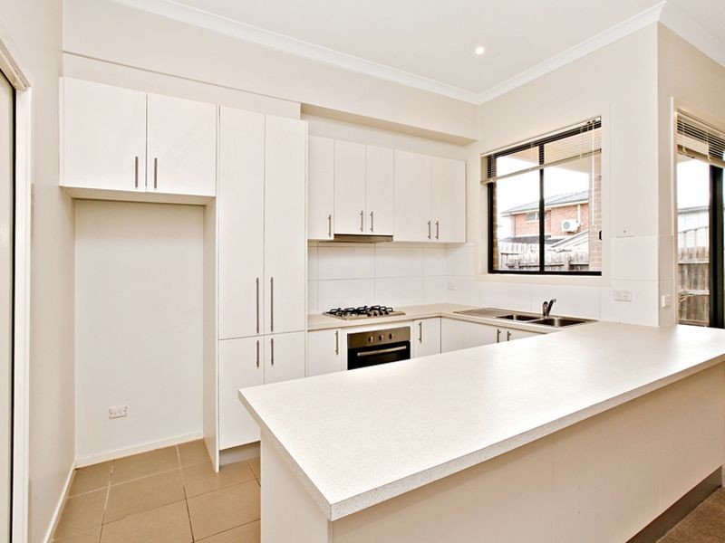 13 Edmund Street, Maidstone VIC 3012