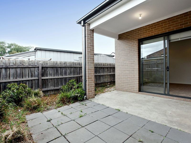 13 Edmund Street, Maidstone VIC 3012