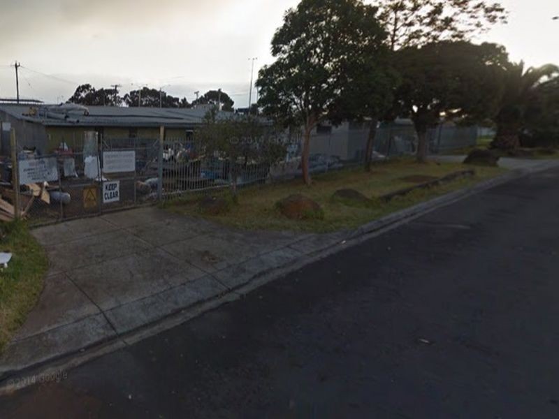 132 McIntyre Rd, Sunshine North VIC 3020