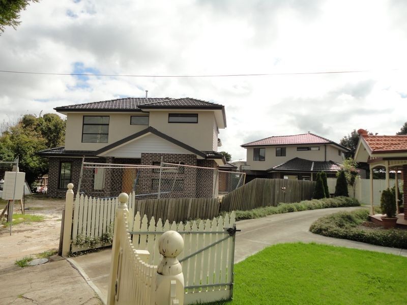 UNIT 2/20 Middelton St, Braybrook VIC 3019