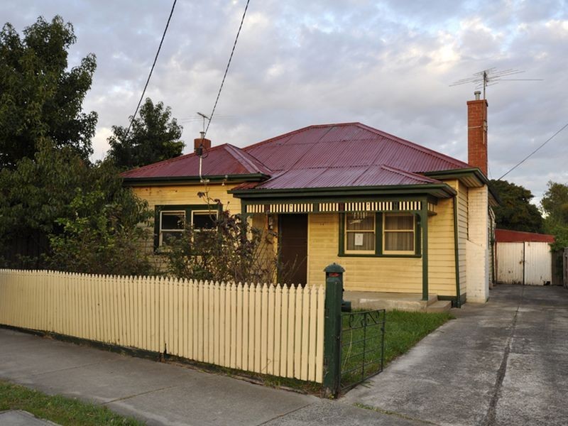 12 Church Street, West Footscray VIC 3012