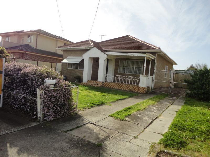 12 Jackson Street, Maidstone VIC 3012