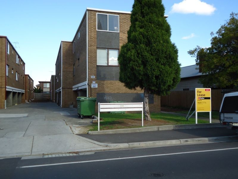 8/659 Barkly Street, West Footscray VIC 3012