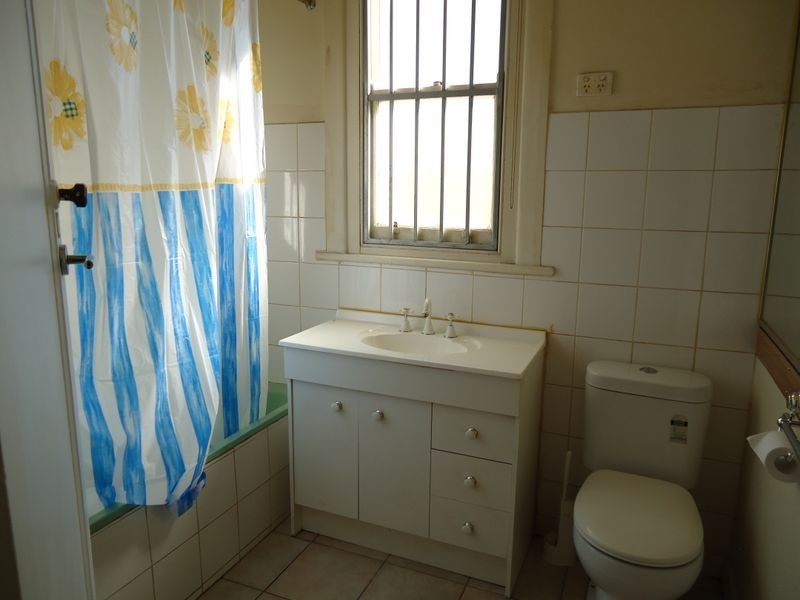 47 Ballarat Road, Maidstone VIC 3012