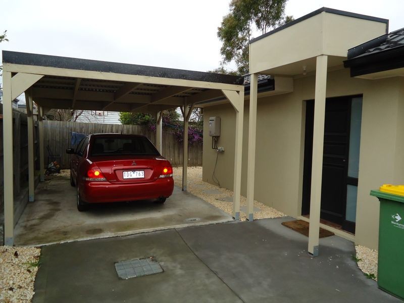 2/37 Sredna Street, West Footscray VIC 3012