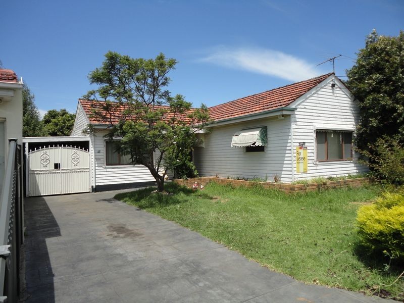 8 Smith Street, Maidstone VIC 3012