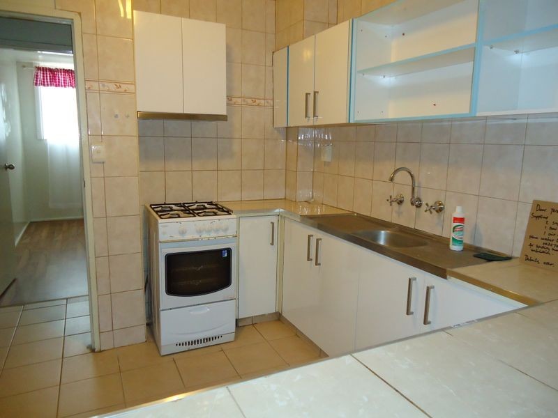 10/38 Hampton Parade, West Footscray VIC 3012