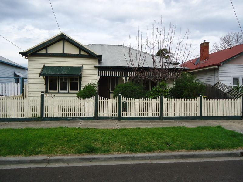 13 Dawson Avenue, Footscray VIC 3011