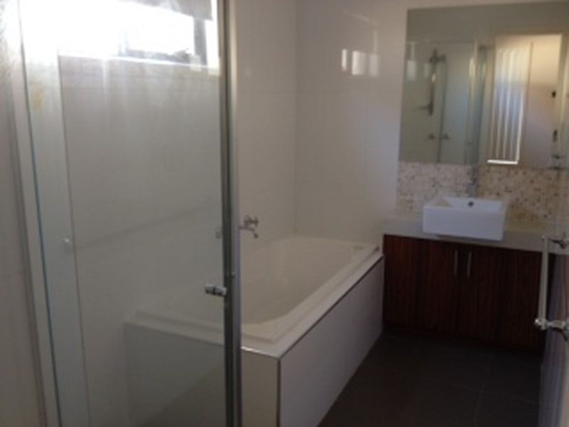 1/11 Vine Street, West Footscray VIC 3012