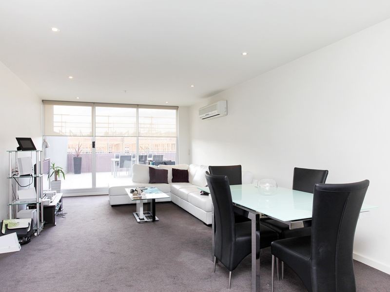 211/250 Barkly Street, Footscray VIC 3011