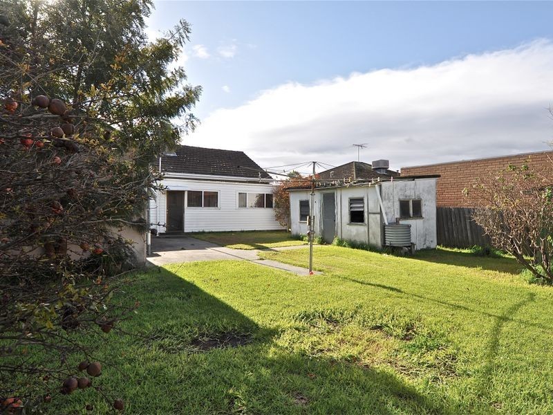 27 Monash St, Maribyrnong VIC 3032