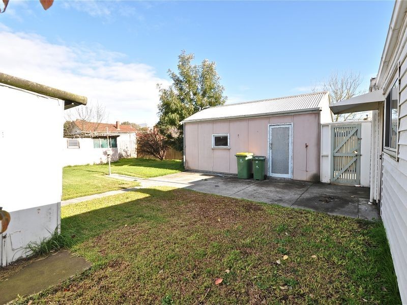 27 Monash St, Maribyrnong VIC 3032