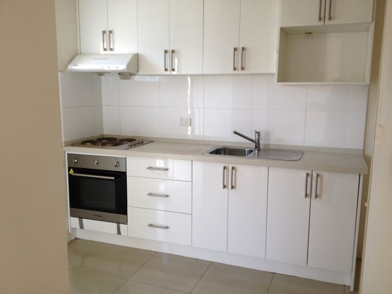 4/38 Lynch Street, Footscray VIC 3011