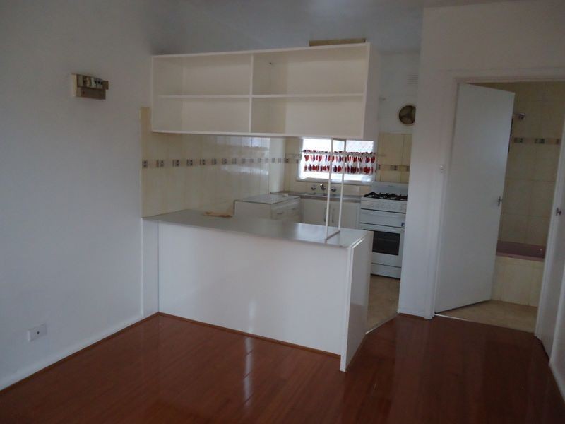 1/697 Barkly Street, Footscray VIC 3011