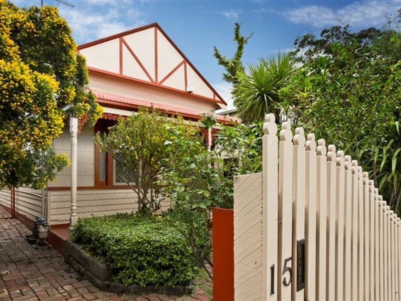 15 Lynch Street, Footscray VIC 3011