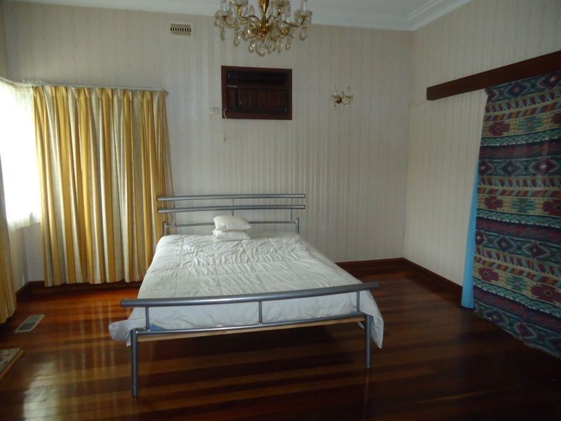 35 Dunedin St, Maidstone VIC 3012