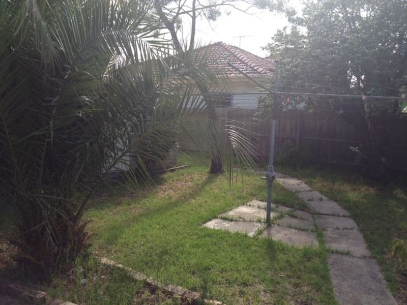 12 Thomson St, Maidstone VIC 3012