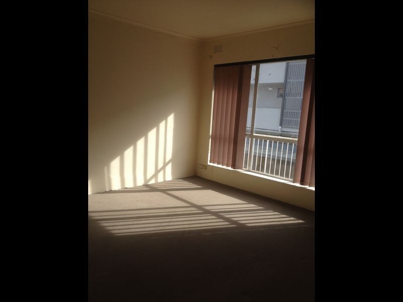 12/22 Empire Street, Footscray VIC 3011