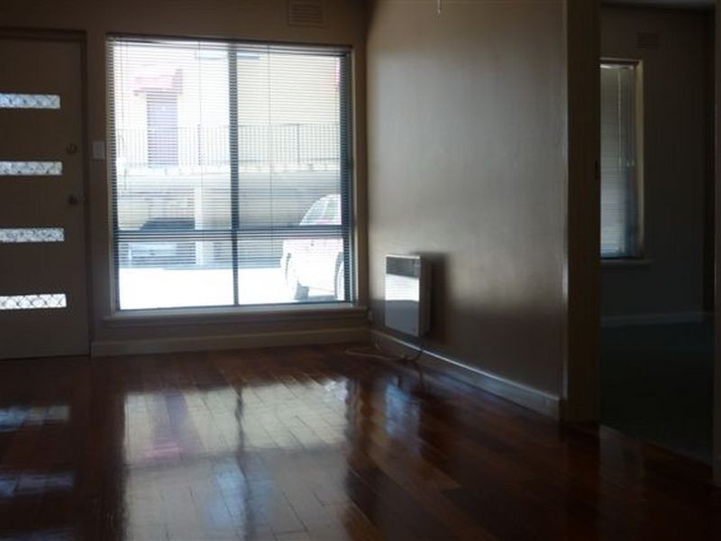 3/101 Ballarat Road, Footscray VIC 3011