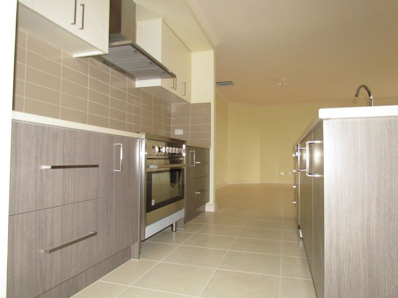 22 Yaramba Boulevard, Point Cook VIC 3030