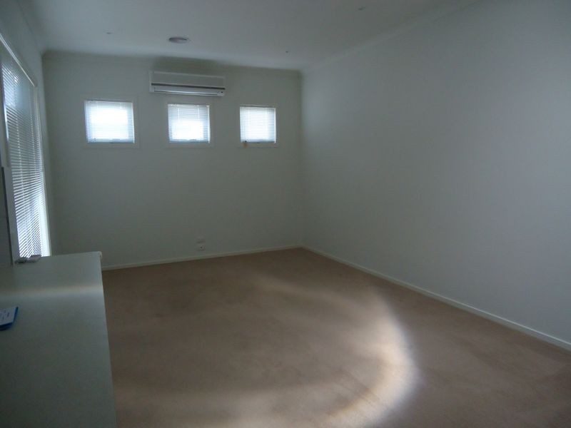 13 Edmund Street, Maidstone VIC 3012