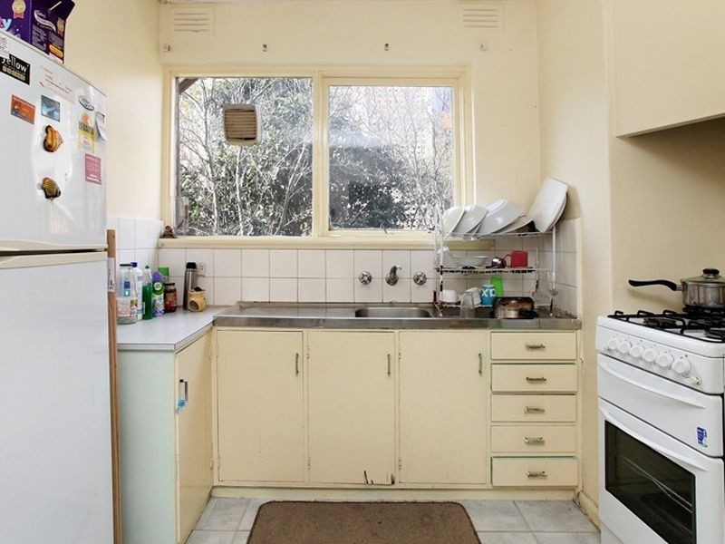 8/106-108 Cross Street, West Footscray VIC 3012