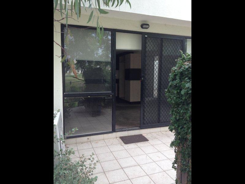 12/8 Crefden Street, Maidstone VIC 3012