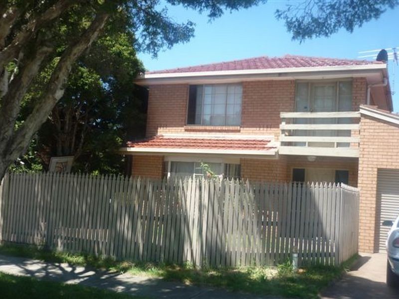 1/52 Omar St, Maidstone VIC 3012