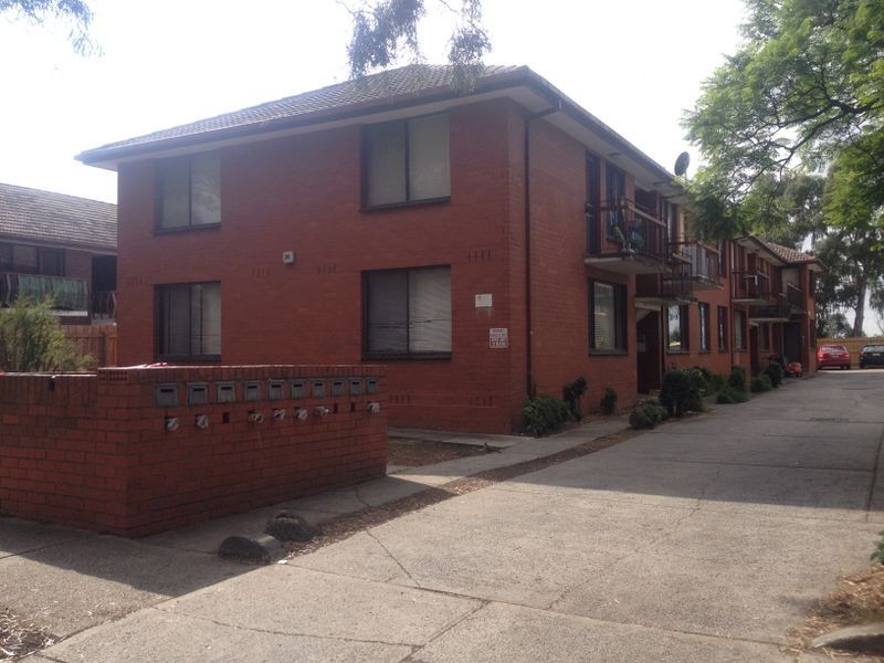 2/26 Eldridge Street, Footscray VIC 3011
