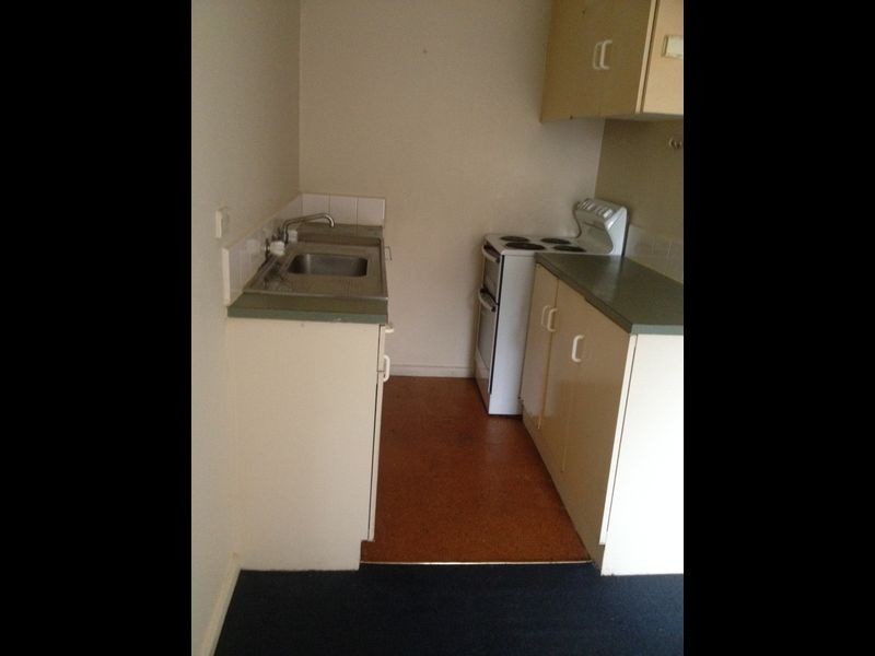 17/1 Hatfield Court, West Footscray VIC 3012