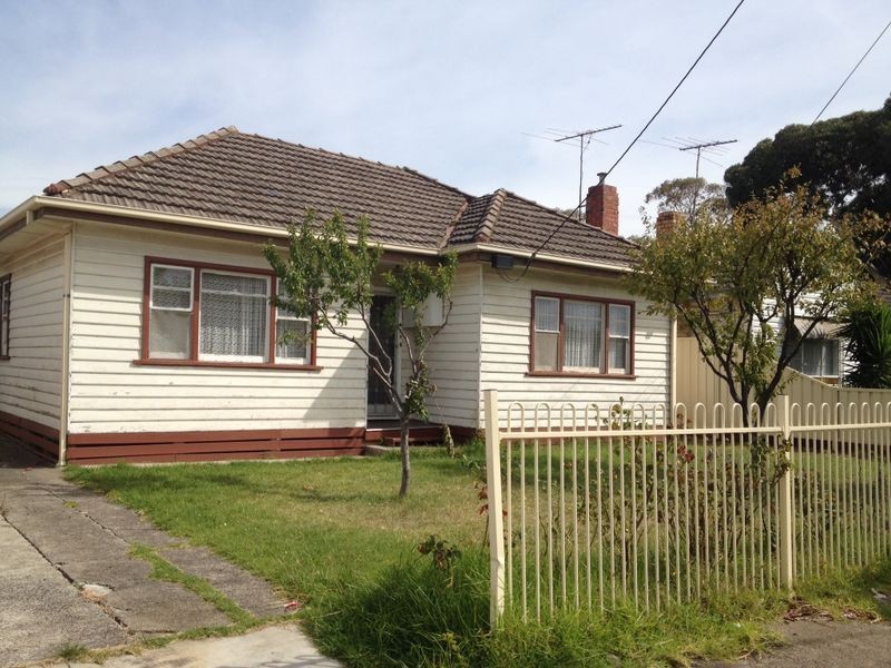 35 Lodden Street, Sunshine North VIC 3020