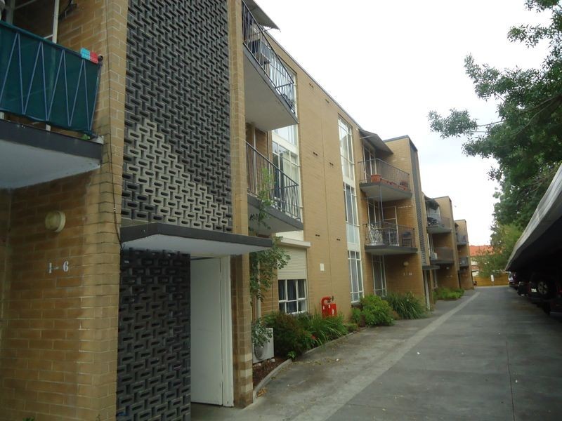 20/22 Blandford Street, West Footscray VIC 3012