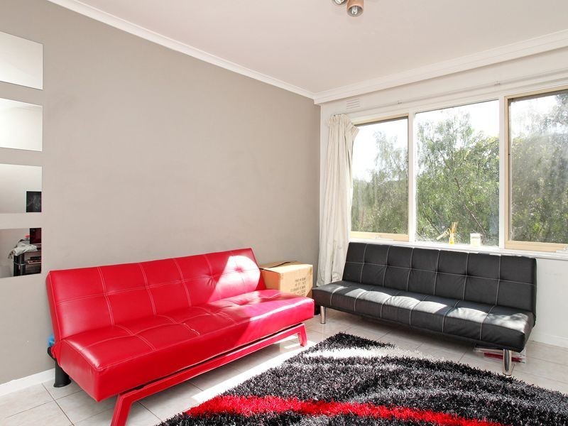 8/51 Napier Street, Footscray VIC 3011