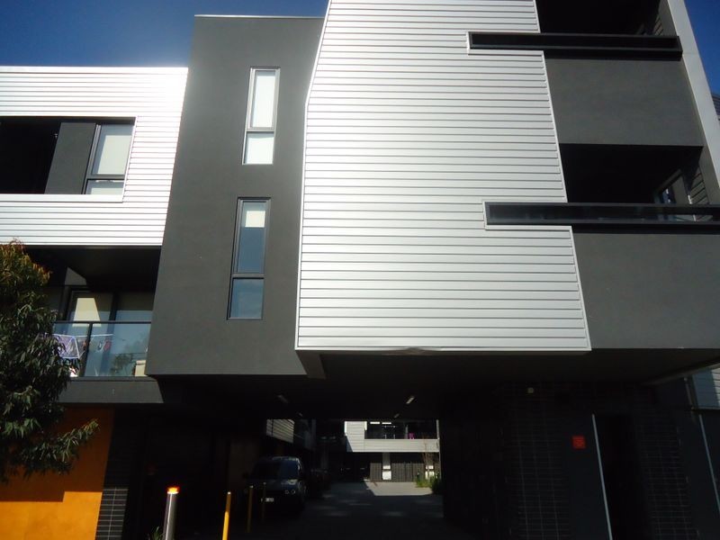 26 Cirque Drive, Footscray VIC 3011
