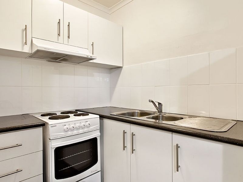 11/1 Hatfield Court, West Footscray VIC 3012