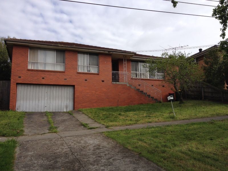 5 Lacy Street, Avondale Heights VIC 3034