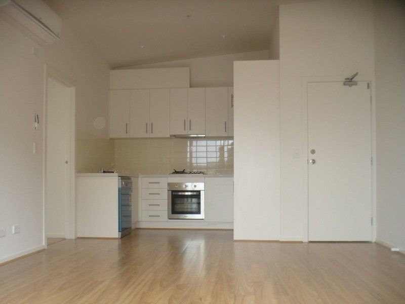 8/23 Pickett Street, Footscray VIC 3011