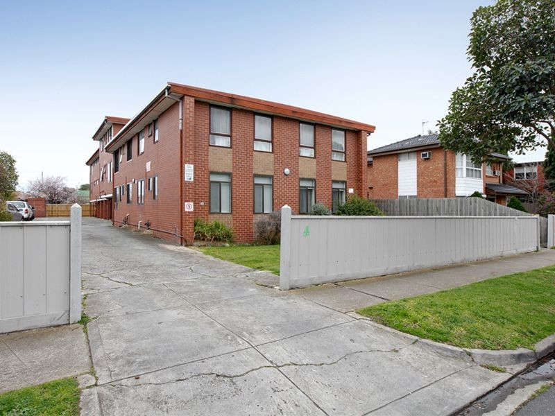 1/13 Empire Street, Footscray VIC 3011