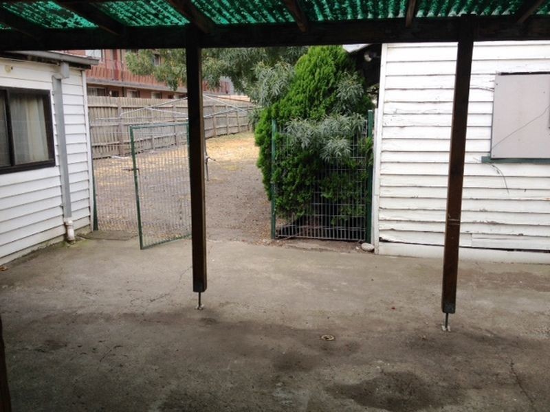 98 Cross Street, West Footscray VIC 3012
