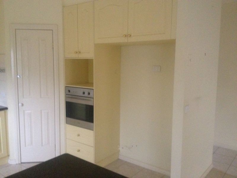 12 Cormorant Drive, Deer Park VIC 3023