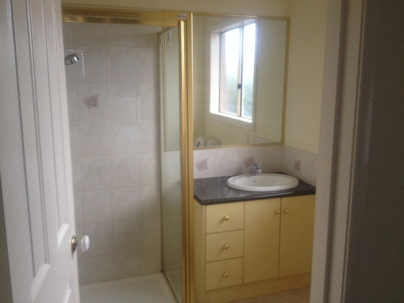 12 Cormorant Drive, Deer Park VIC 3023