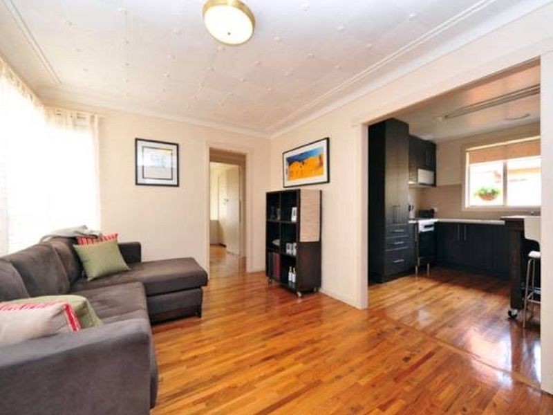 1/28 Commercial  Road, Footscray VIC 3011