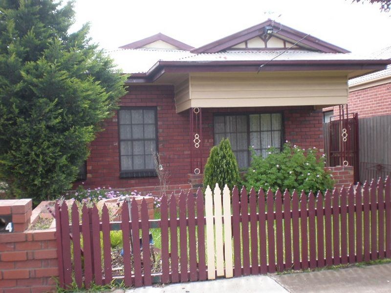 34 Carlyle Street, Maidstone VIC 3012