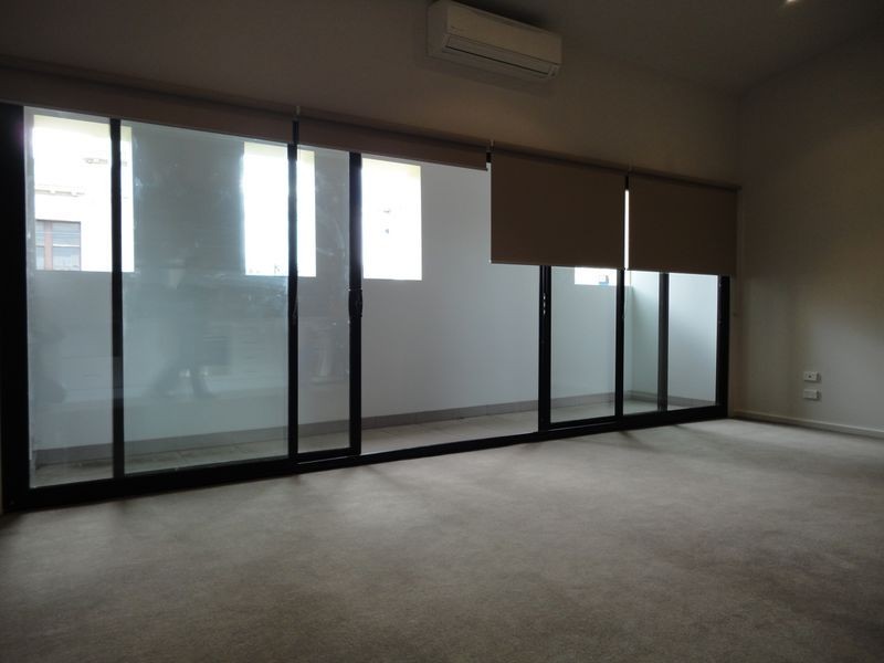 8/158 Barkly Street, Footscray VIC 3011