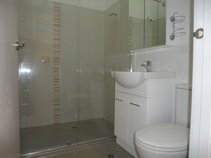 8/158 Barkly Street, Footscray VIC 3011